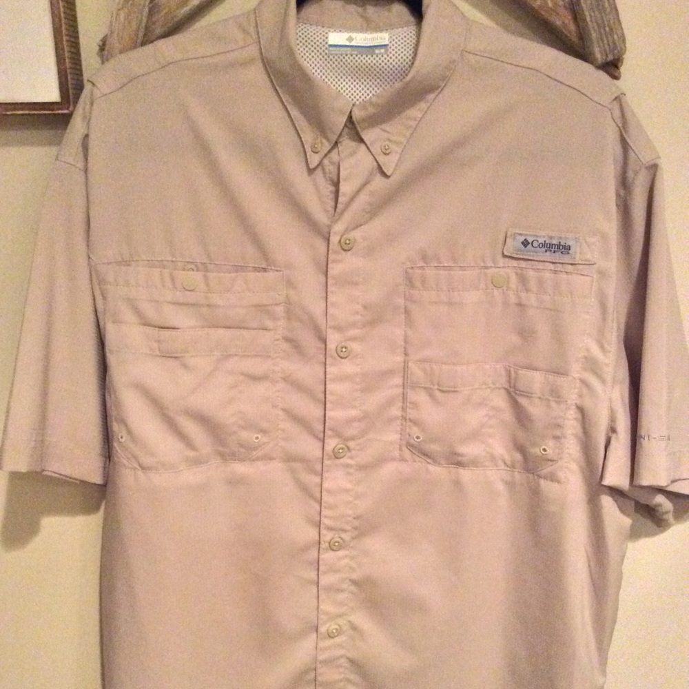 Men’s Columbia Lightweight Shirt